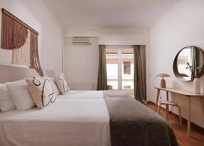Zampeli Apartment *